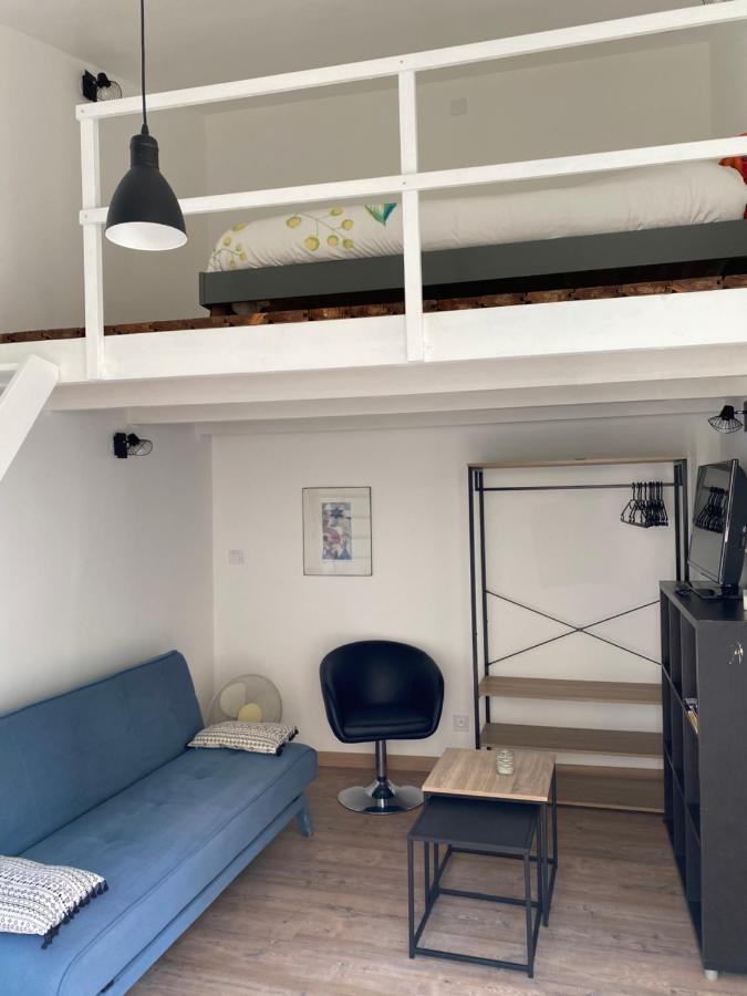 Gite Lou Sabai Au Pied Des Dentelles De Montmirail, Piscine Partagee 欧比尼昂 外观 照片