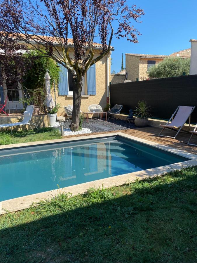 Gite Lou Sabai Au Pied Des Dentelles De Montmirail, Piscine Partagee 欧比尼昂 外观 照片